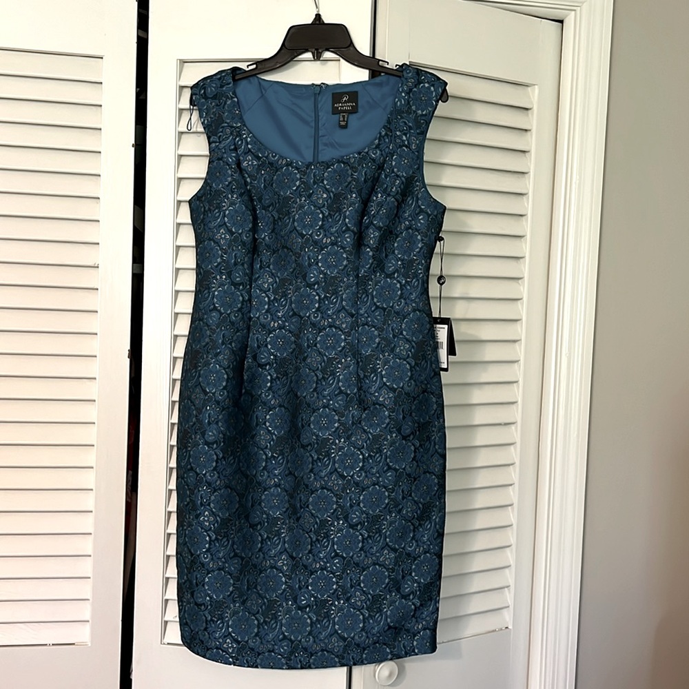 New Adrianna Papell cocktail dress, size 6